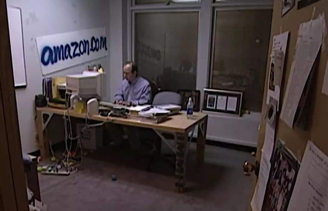 亚马逊世界首富到底有多富,世界首富贝索斯和他的亚马逊帝国