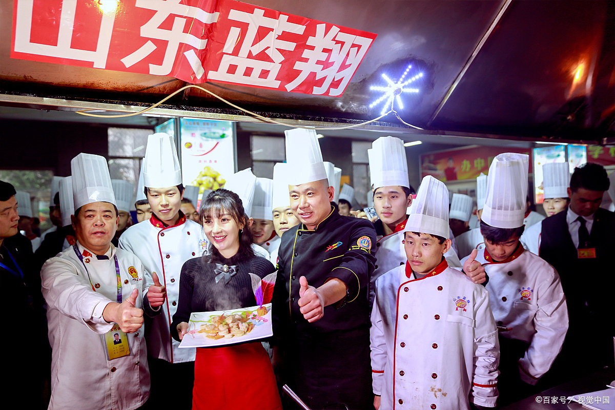 蓝翔技校在中国的地位,蓝翔技校真实的情况