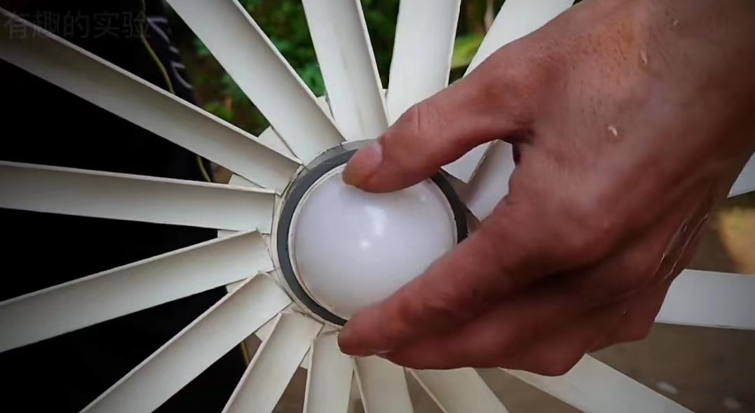 农村灌溉神器远程高压喷灌,田间自动灌溉水泵