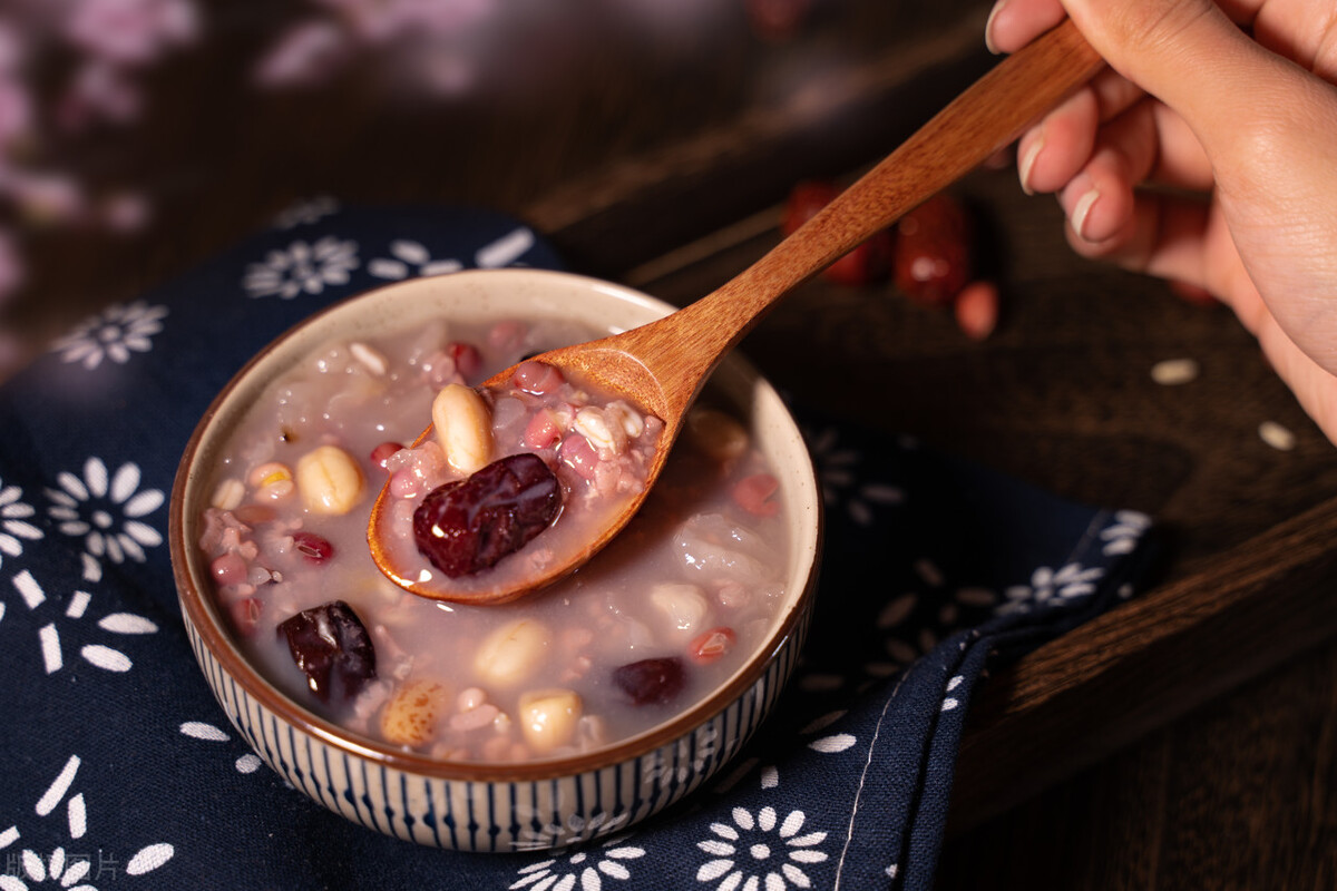 瘦子吸收消化差吃什么改善,瘦子吸收不好吃增肌粉还是蛋白粉