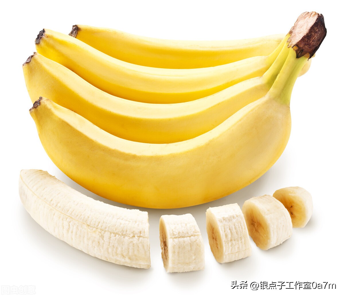 香蕉外皮变黑但果肉是白的正常吗,香蕉中间里面的芯子变黑了能吃吗