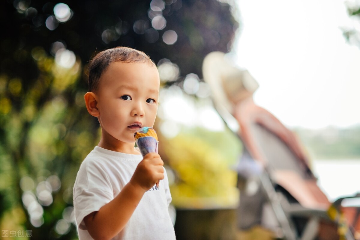 一周岁儿童补钙补什么钙最好,儿童增高补钙食谱高钙食物排行榜