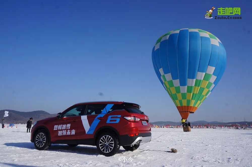 做好一本杂志，享受一段旅程，她将爱好变成工作，乐此不疲！