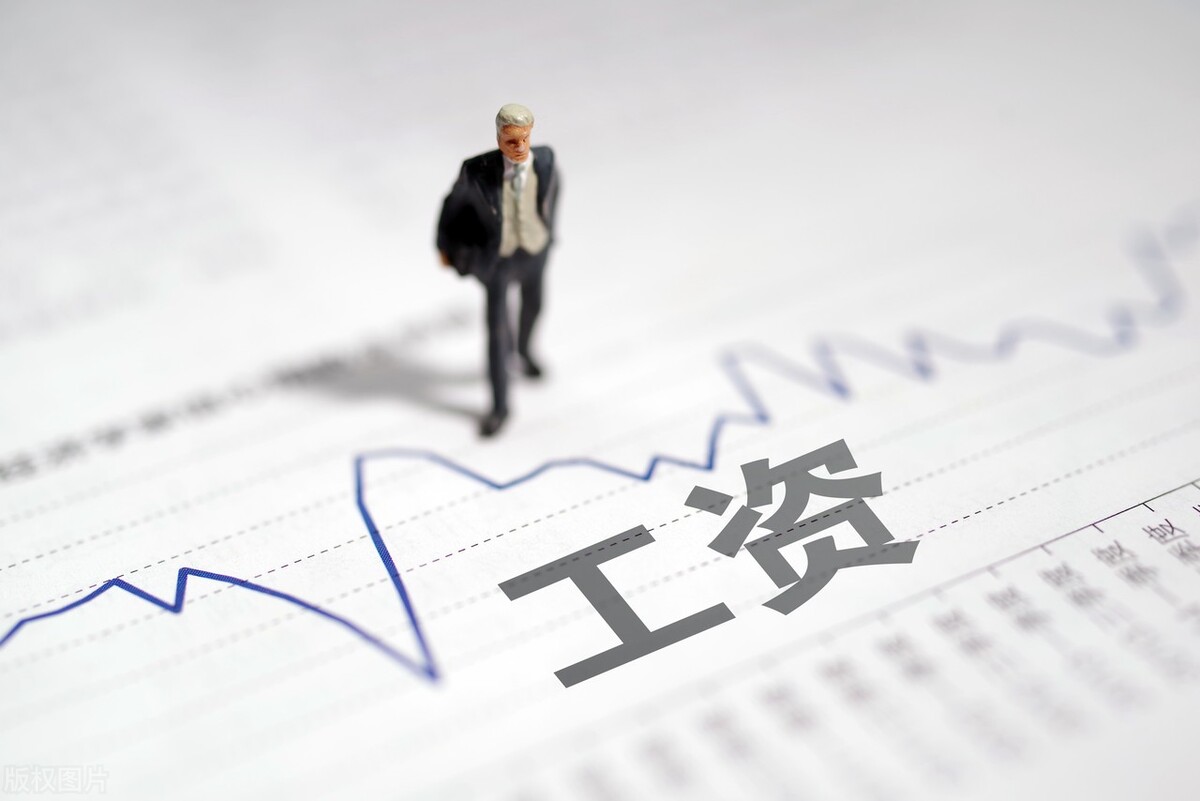 hr邀约面试却不说底薪,邀约面试要不要谈薪资