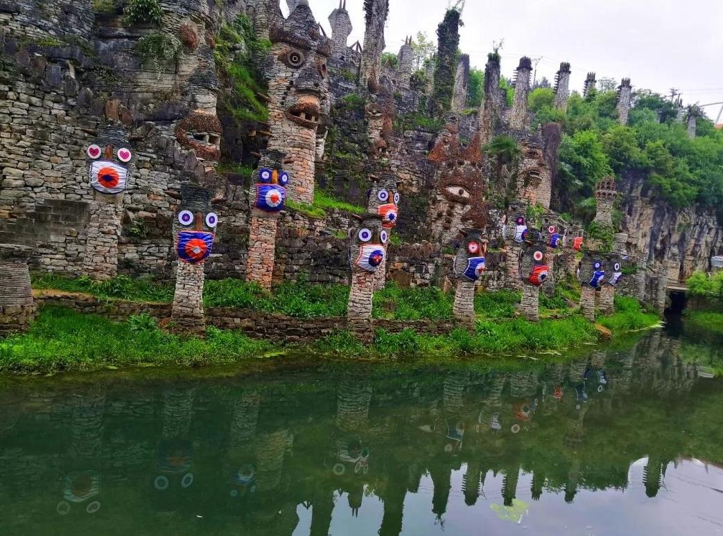 隐居深山的民间艺术家,艺术家隐居山野