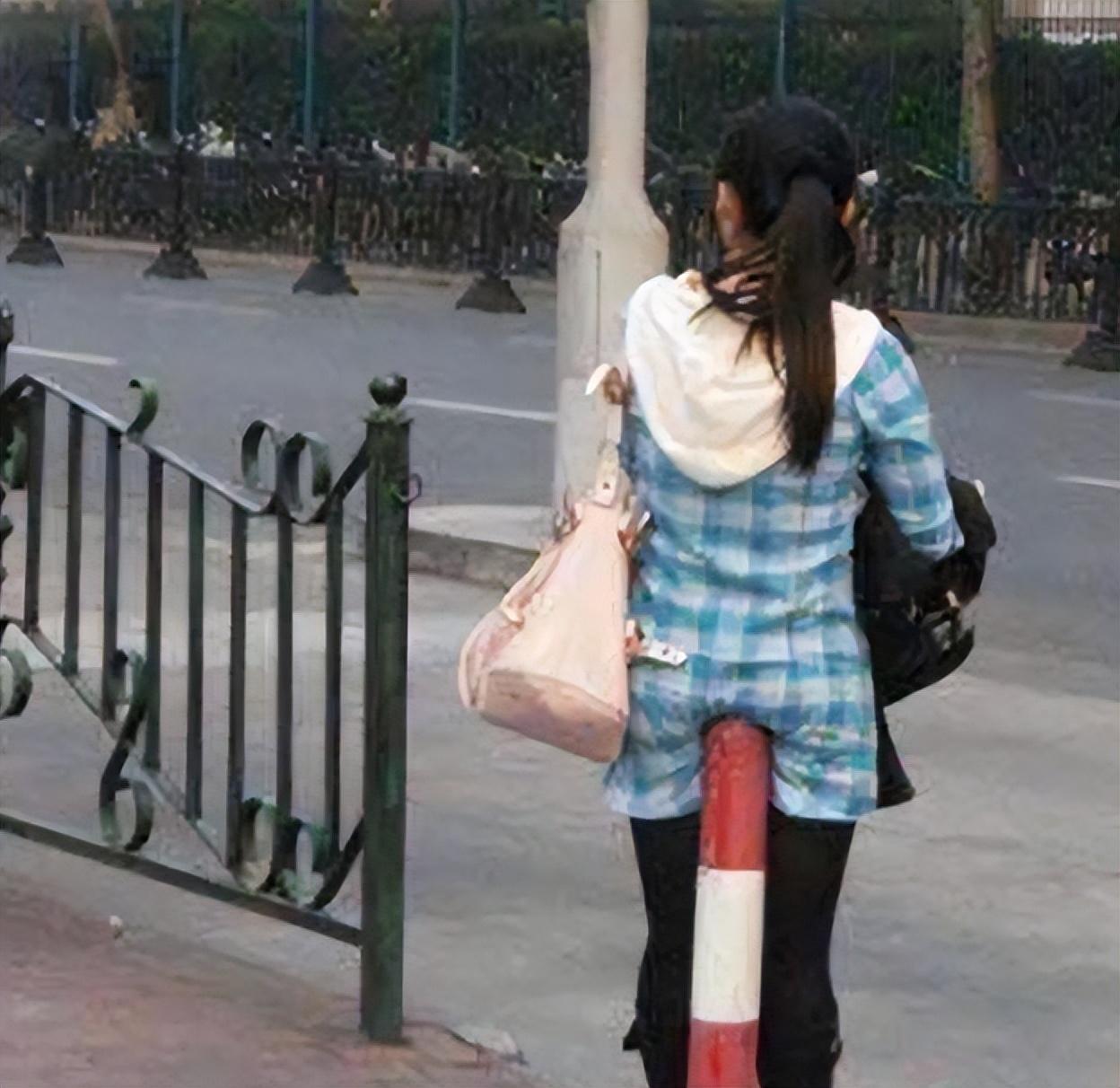 走路累了坐着歇一会,走累了坐下歇会怎么回事