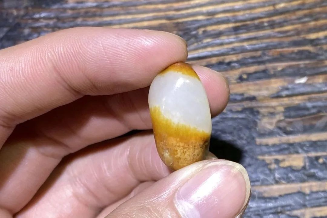 克价五万的籽料什么样,克价5万黄玉