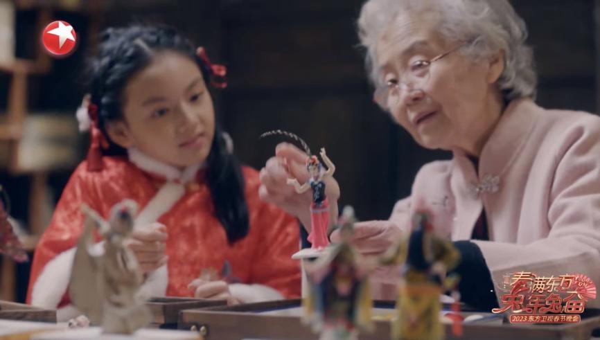 东方卫视“年轻态”打造海派春晚兔年兔奋多层次展现城市温度