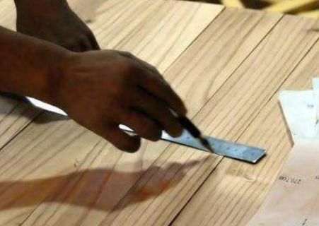 木皮起泡起皱怎么修复,科技木皮贴面起泡