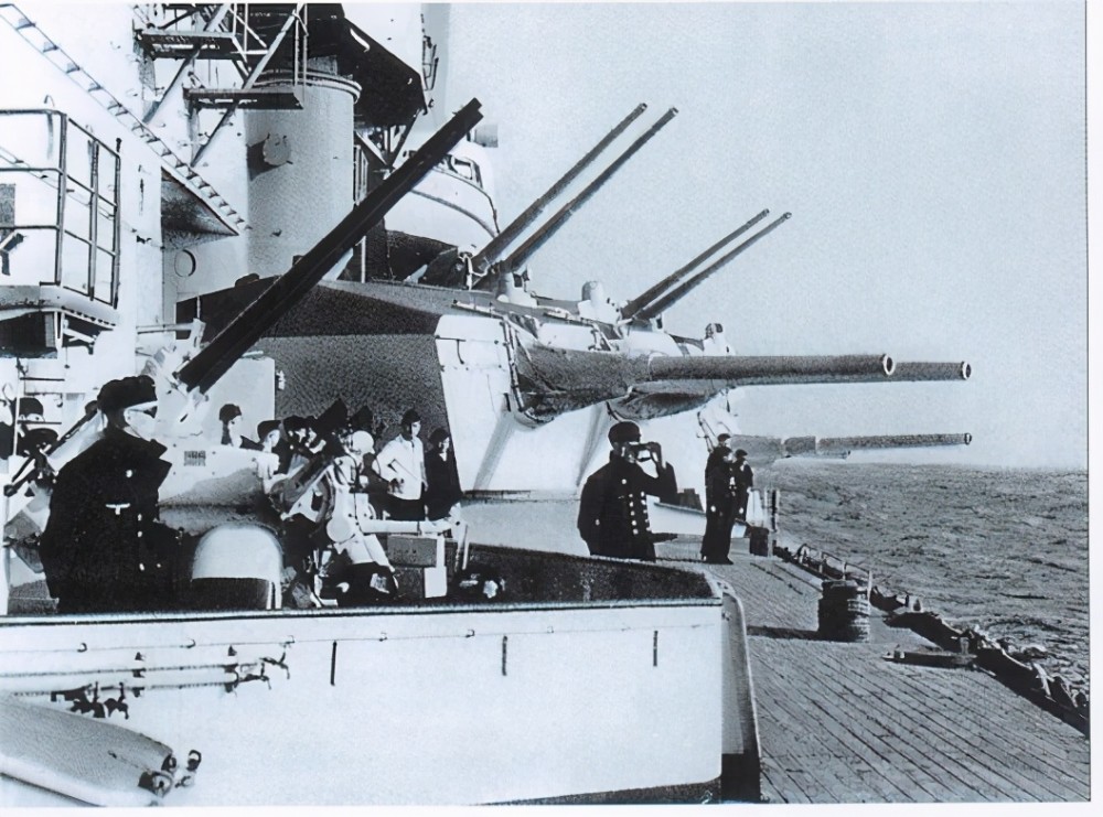 格拉夫号航母,格拉夫齐柏林伯爵号