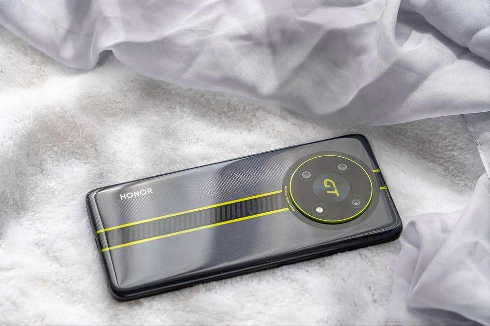 能跟苹果14匹敌的国产手机,跟苹果14能相比的国产手机哪个好