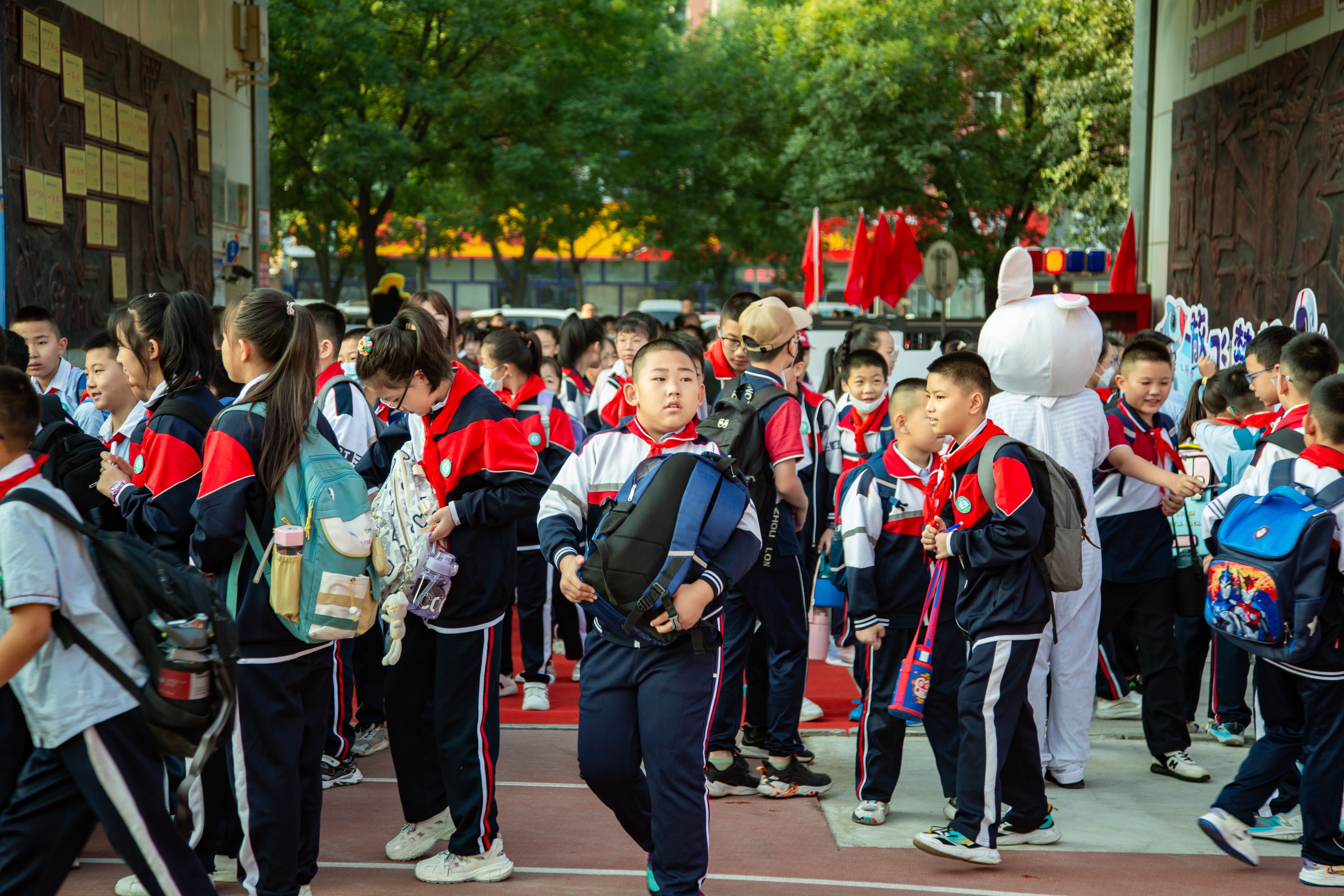 逐梦新征程启航新未来开学仪式,包头市包钢二十四小