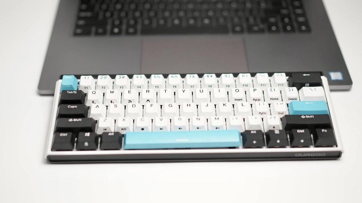 杜伽k330w深度评测,杜伽k330键盘银轴怎么样