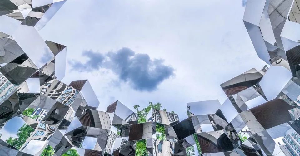 什么是镜面板呢,工地用的镜面板是哪种