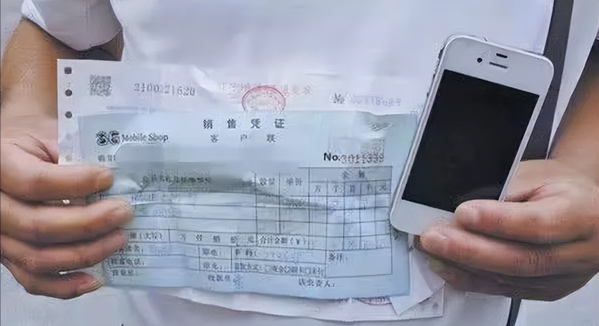 卖肾苹果手机少年怎么样了,10年前卖肾少年卖苹果手机