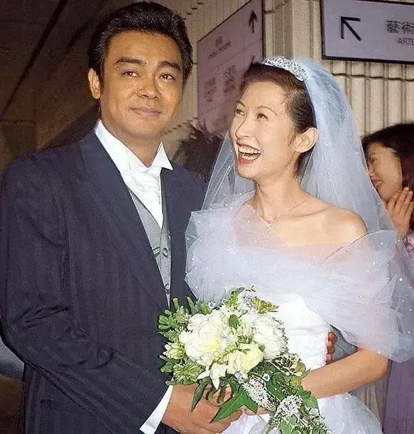 10对丁克夫妻，有人丁克至死，有人后悔晚矣，还有2对偷生孩子