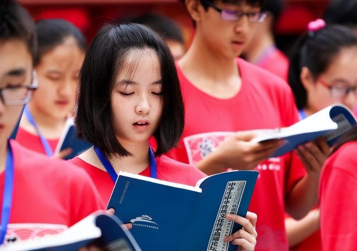 鏃ヨ鏁欐潗鎻掑浘闂,鏃ヨ鏁欐潗鎻掑浘鍑虹幇