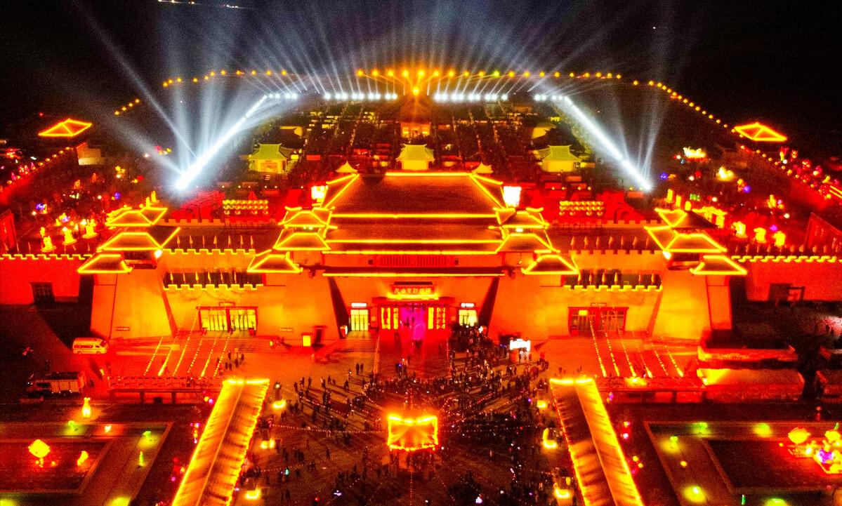 过年让爱回家,tcl公益过年让爱回家