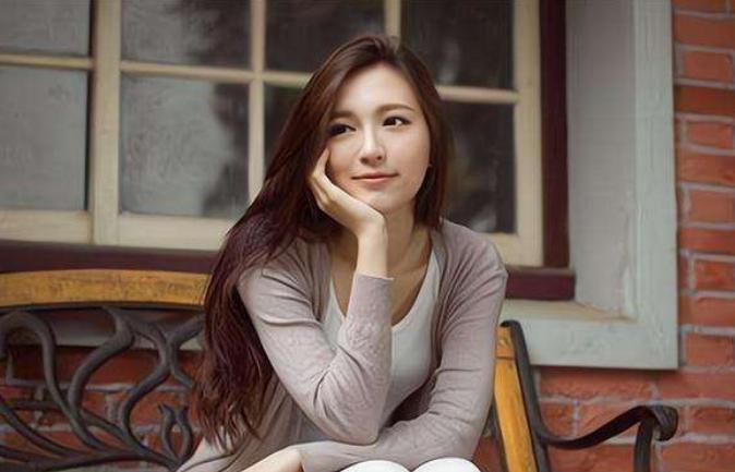 好好赚钱用心生活并没有错,好好赚钱吧过自己想要的生活