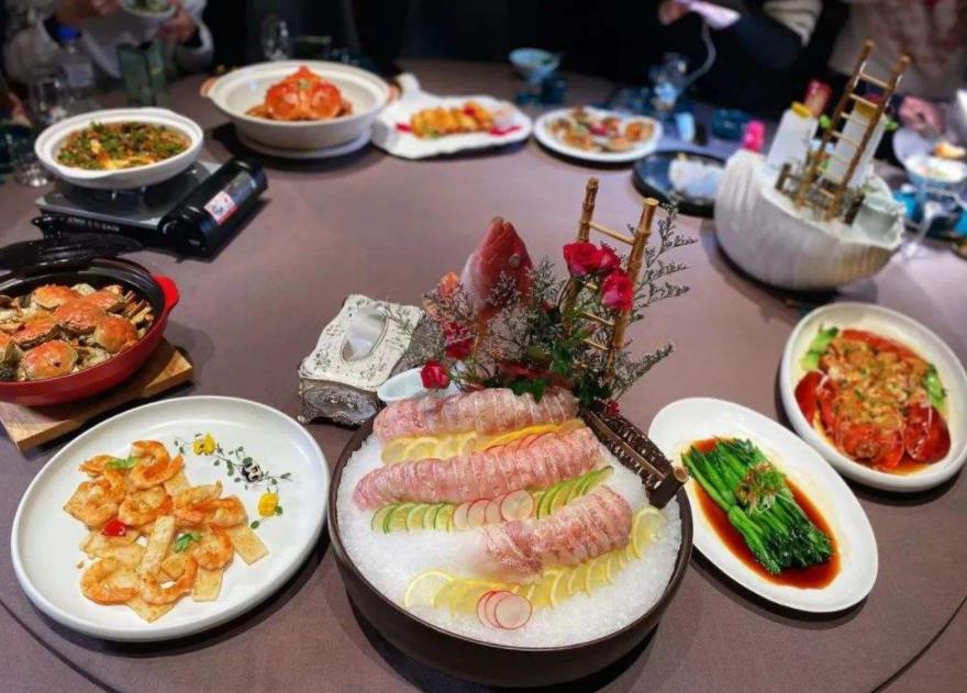 餐桌礼仪常识大全视频,餐桌服务员礼仪常识