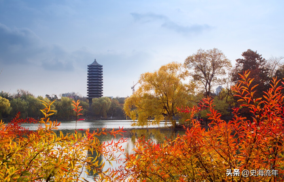 北大反超清华位居榜首,北大蝉联榜首