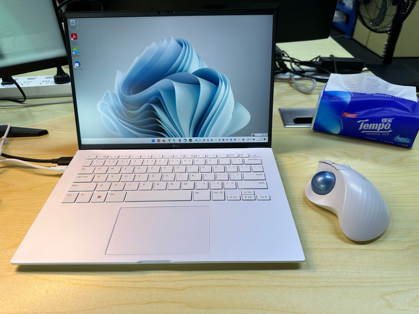 lg笔记本gram15.6寸,大屏轻薄本lg