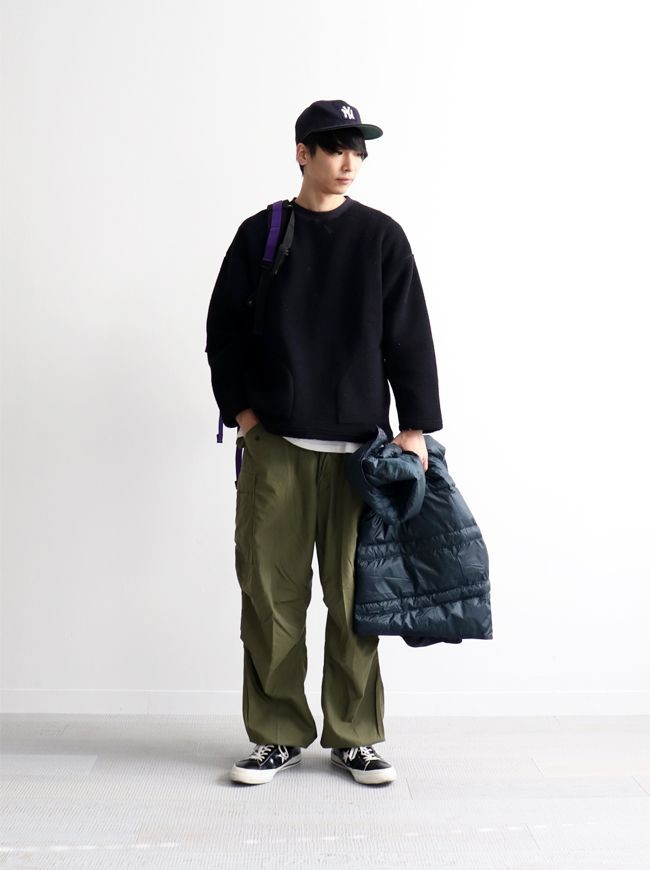 今年流行军绿色裤子吗,军绿色裤子夏天穿如何