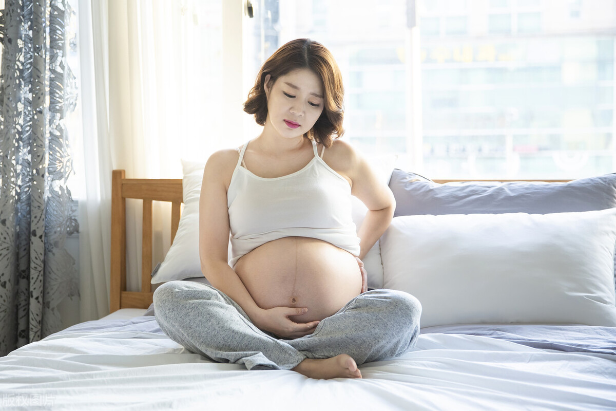 孕妇补铁吃琥珀酸亚铁还是多糖铁,孕妇吃补铁剂琥珀酸亚铁食欲不好