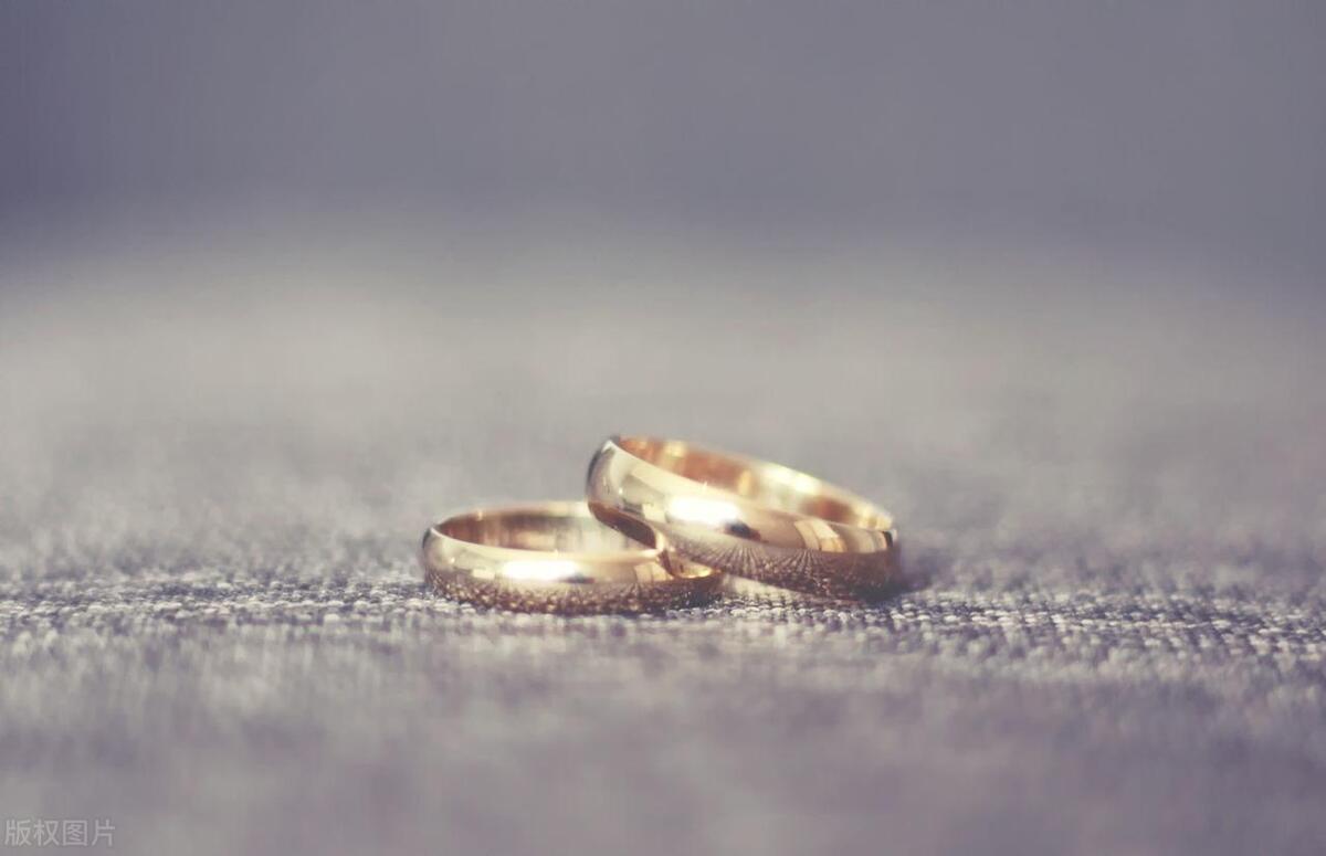 什么牌子的戒指是对戒,最好戒的戒指是什么