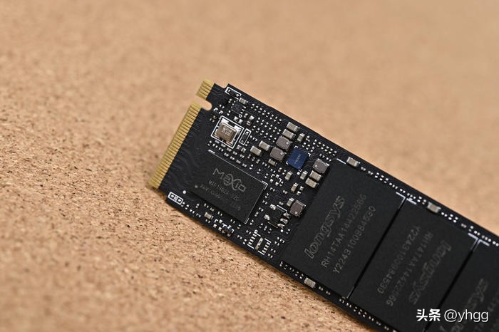 七彩虹影驰b460m,七彩虹b760i显卡