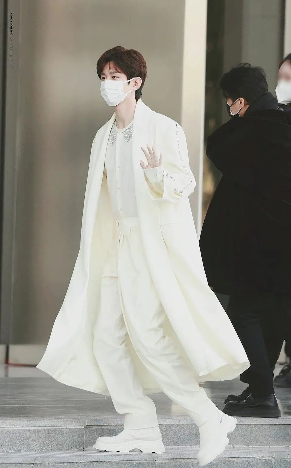 易梦玲网红衣服,易梦玲穿迪奥古董高定