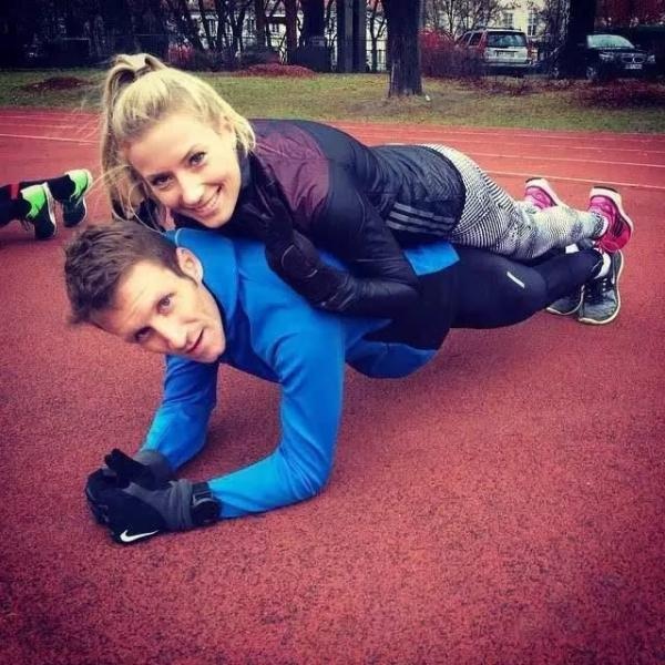 平板支撑一招搞定,各种明星平板支撑视频