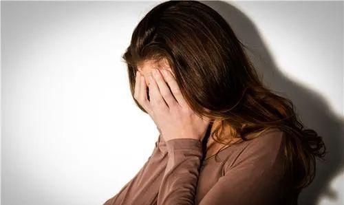 回顾2019年小女孩被亲生父亲虐待并猥亵,最终法院判决