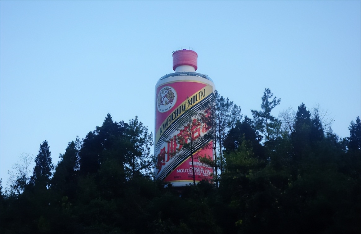 为什么现在茅台那么便宜 (为什么海外版的茅台比较便宜)