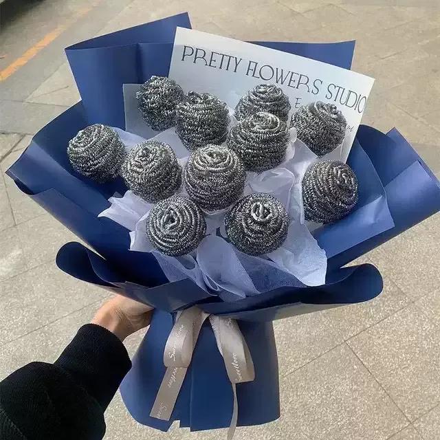 送给老公的情人节礼物浪漫花语,跟女朋友过第一个情人节花语