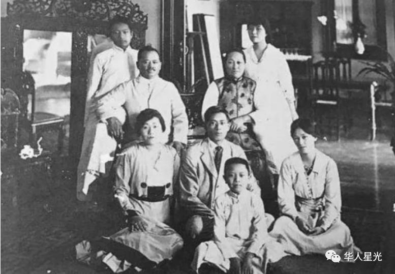 女儿正国级，儿子做*官高**，这位中国父亲，是所有人的教子典范！