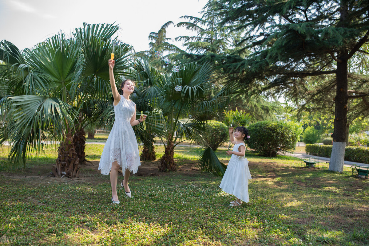 怎么帮助孩子选择兴趣班,如何给四岁宝宝选择兴趣班