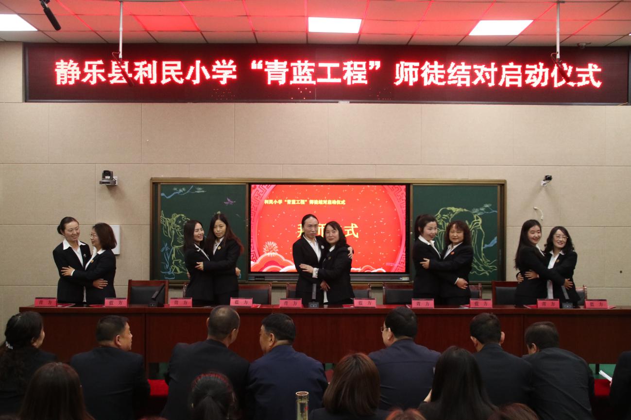 闈掕摑宸ョ▼鎼烘墜鍏辫耽甯堝緬缁撳浠紡,闈掕摑鎼烘墜宸ョ▼