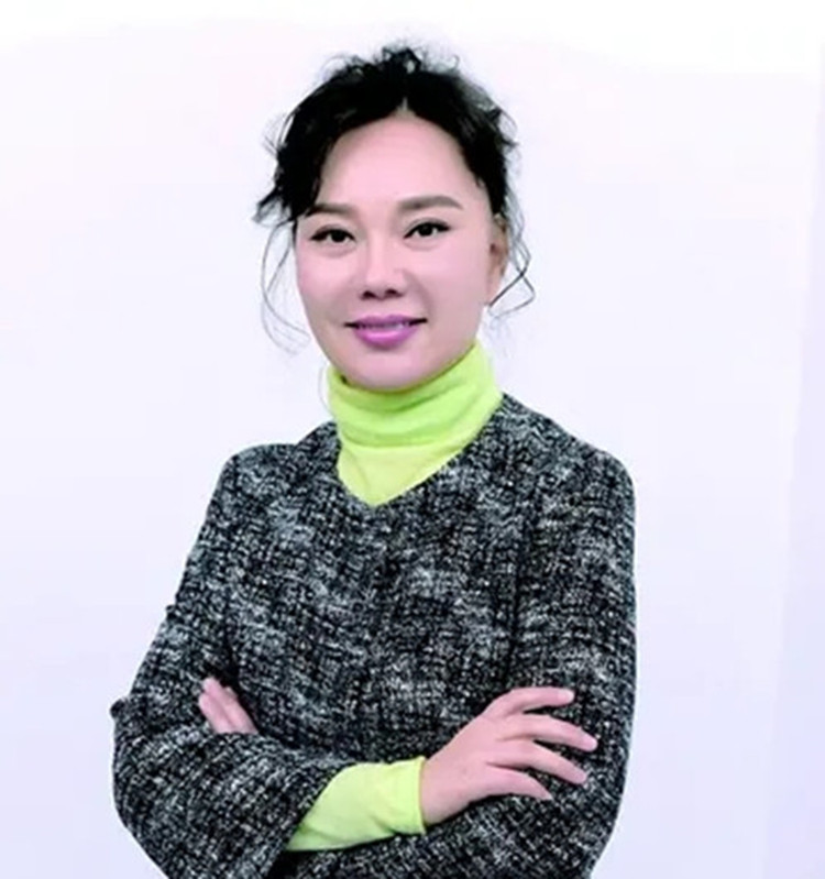 杭州亿万富婆朱丽丽 (富婆朱丽丽个人简历)