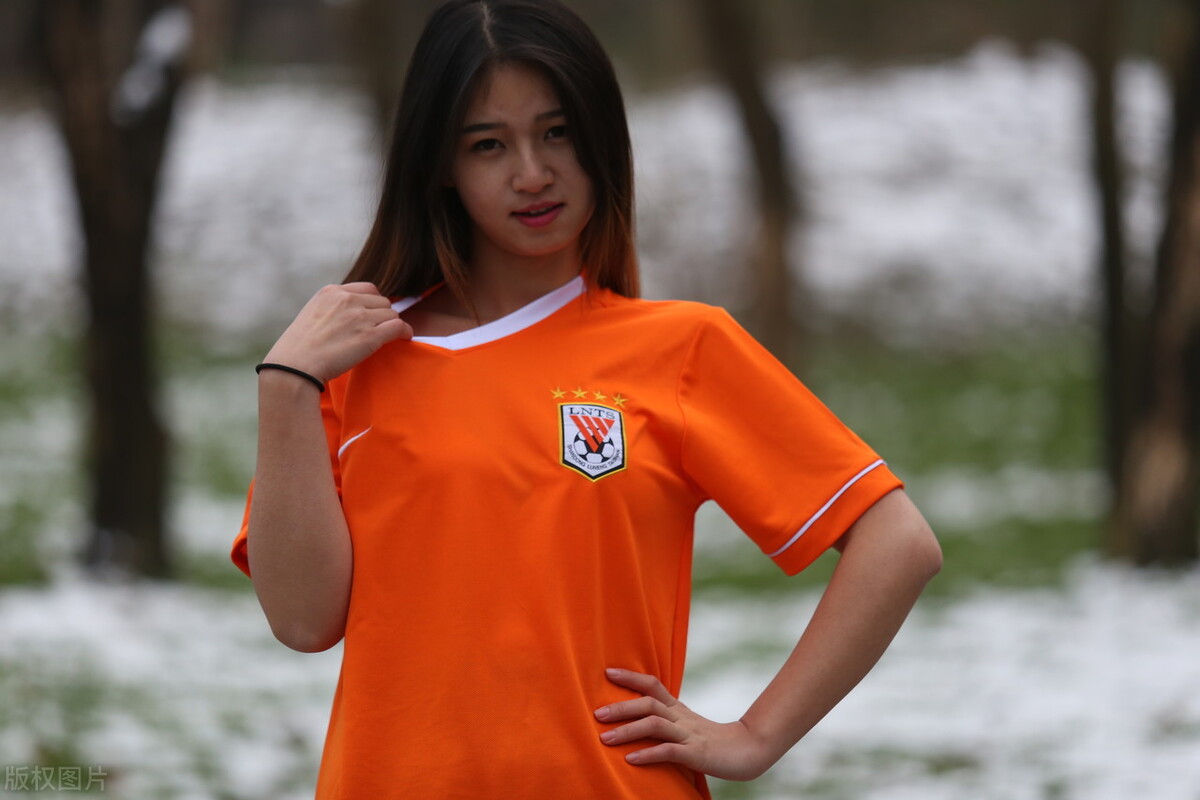 鲁能泰山足球宝贝图片,鲁能足球宝贝