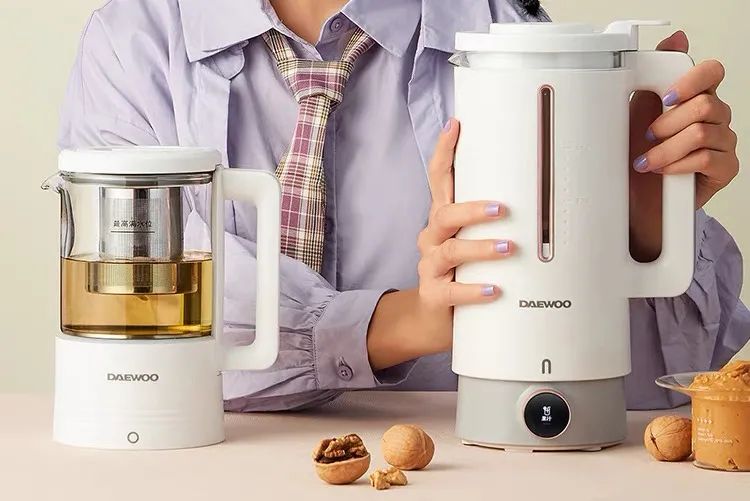 厨房各种锅具电器怎么收纳,厨房需要哪些锅具电器