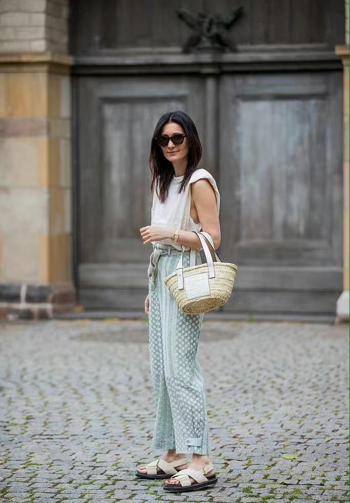 草编包日常搭配,野餐包简约