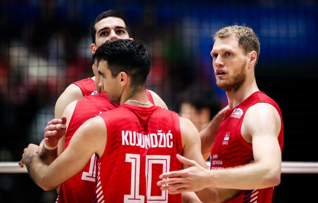 亚洲的荣光！0-1到3-1：日本队掀翻欧洲冠军，后者曾横扫中国队