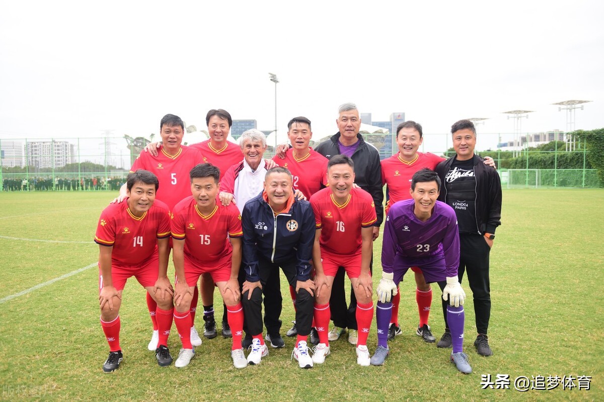 我的足球初恋中文版,我的足球我的世界杯