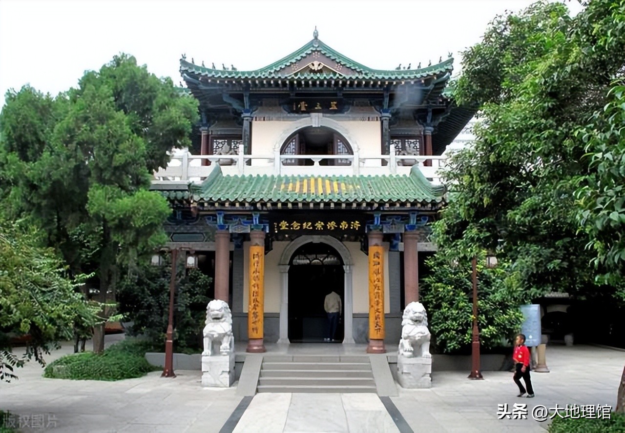 济南八年前有什么事件,不同年代的济南100年变化