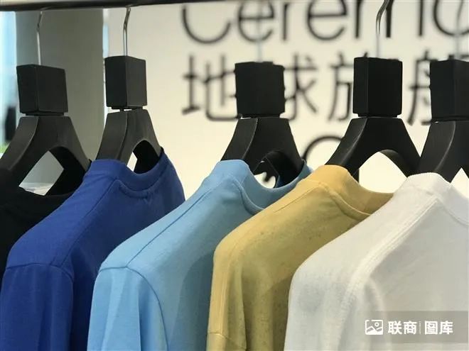 服装行业停工,服装行业关闭大量店铺