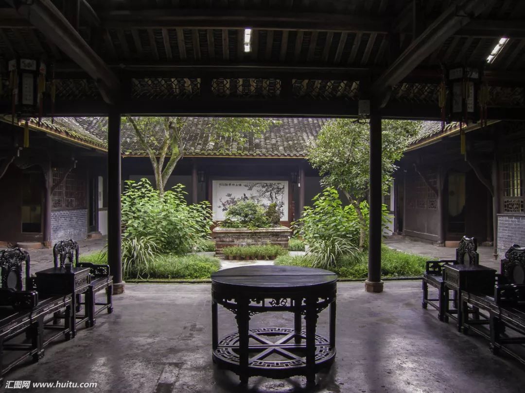 中国最具特色民居图片,十大传统民居及特色