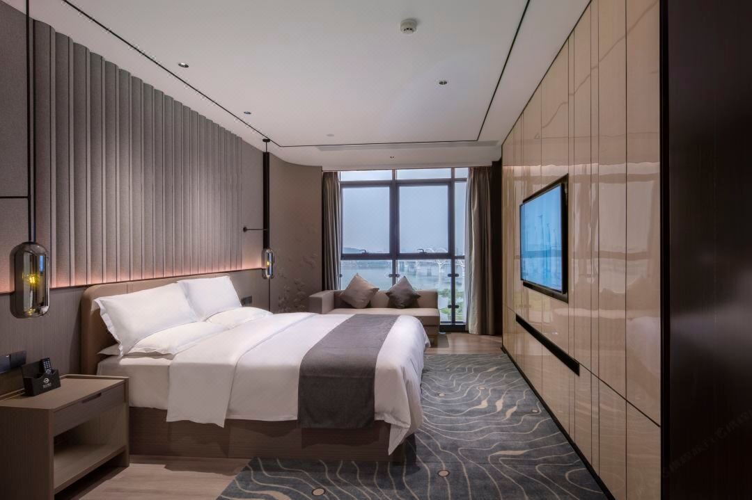 潮州宏伟临江酒店老板,潮州十大最好酒店