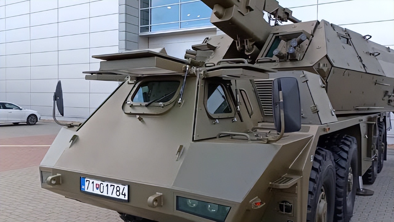 北约援助乌克兰的榴弹炮有多少款,北约援助榴弹炮