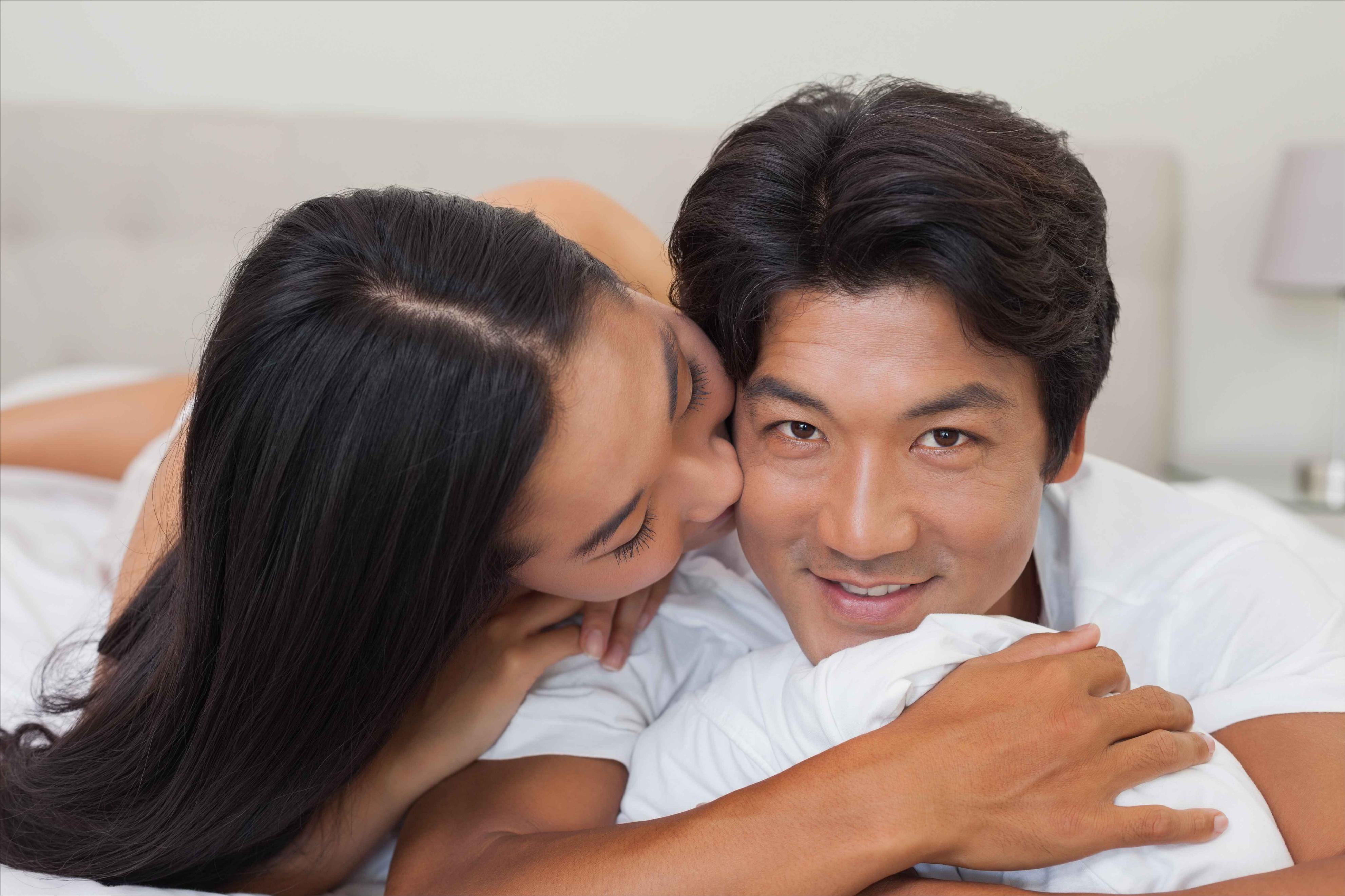 女性放屁声音大是怎么回事,女性突然放屁很多是什么病的征兆